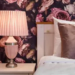 Apartment Rataskaevu Boutique - 7 Unique Tallinn