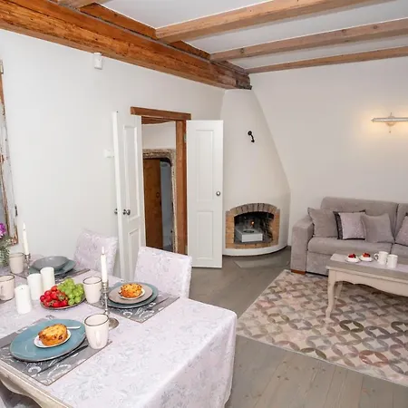 Rataskaevu Boutique - 7 Unique Appartement Tallinn