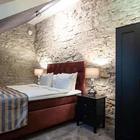 Rataskaevu Boutique - 7 Unique *