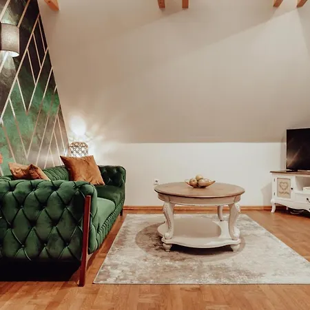 Rataskaevu Boutique - 7 Unique * Ταλίν