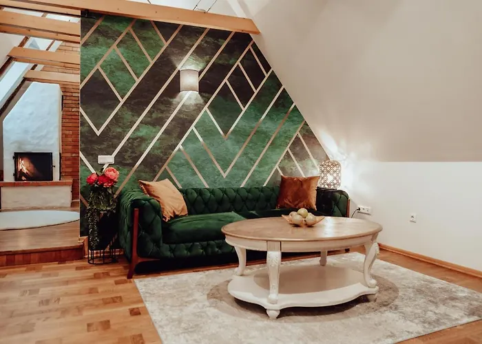 Rataskaevu Boutique - 7 Unique *