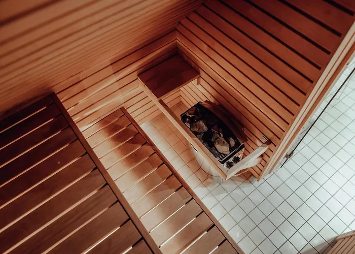 Rataskaevu Boutique - 7 Unique